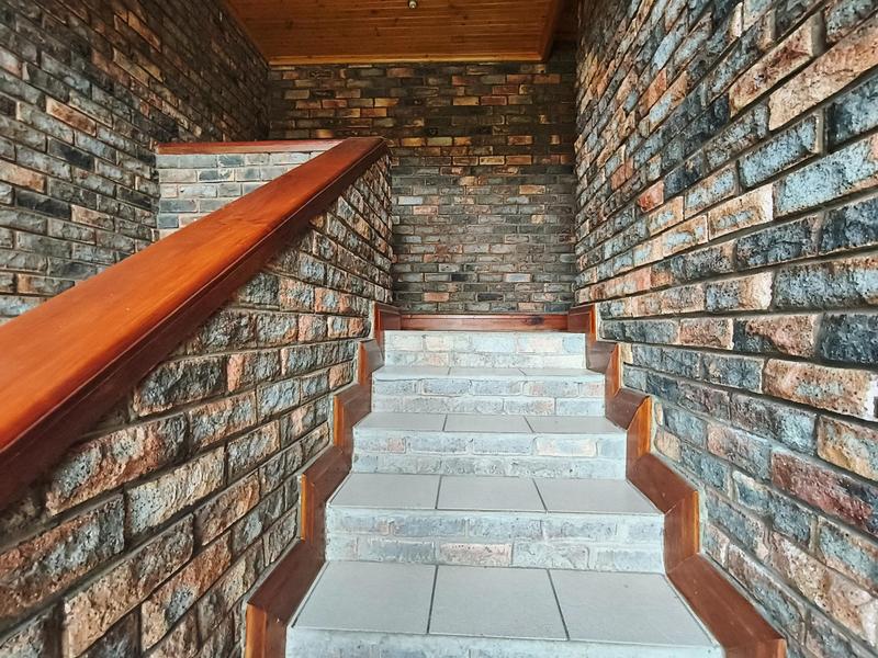 5 Bedroom Property for Sale in Oatlands North Eastern Cape